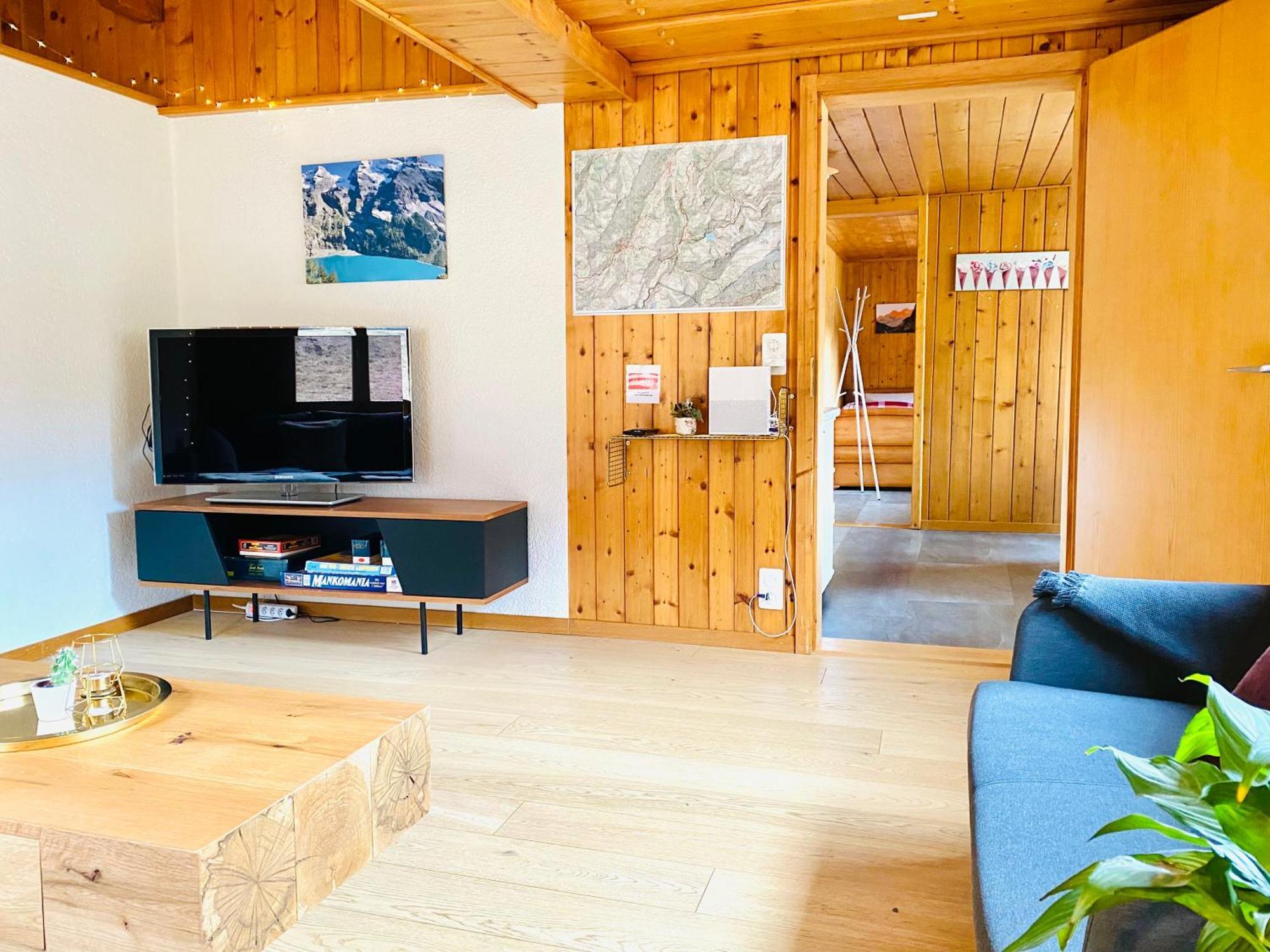 Cozy Apartment In Vintage House In Kandersteg Buitenkant foto