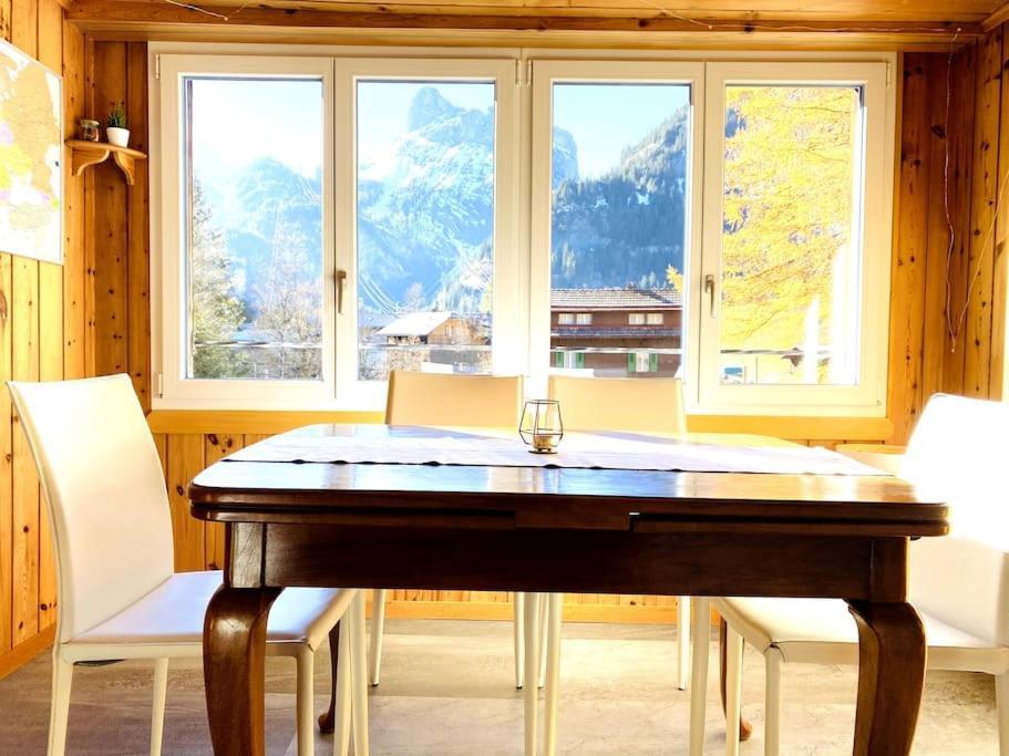 Cozy Apartment In Vintage House In Kandersteg Buitenkant foto